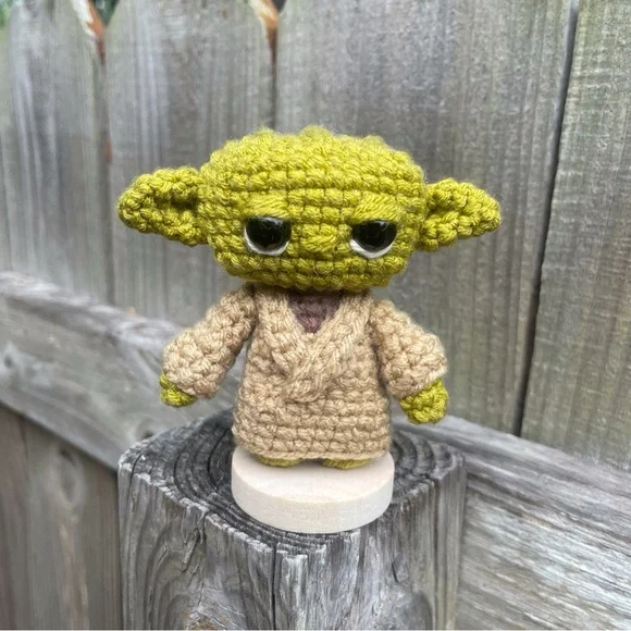 Yoda Master Yoda Star Wars Inspired Handmade Green and Tan Crochet Figure - Picture 6 of 6